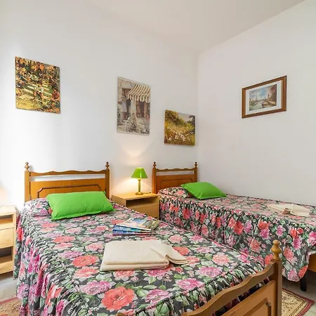 Affittasardegna-casa Poeta Feriehus