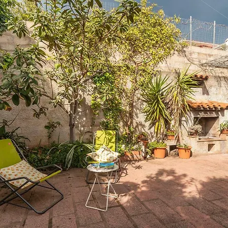 Affittasardegna-casa Poeta Feriehus Cala Gonone